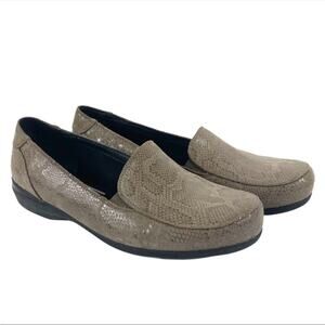 Abeo Avery Snake Print Slip On Shoes Size 9.5
